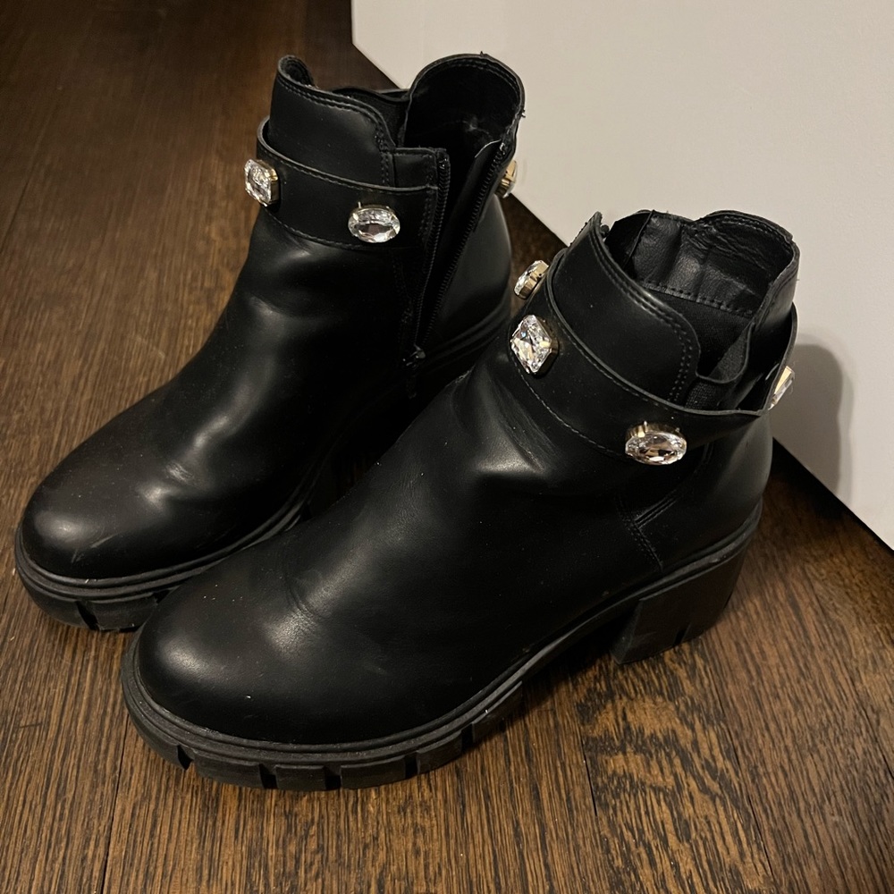 Madden Girl Boots